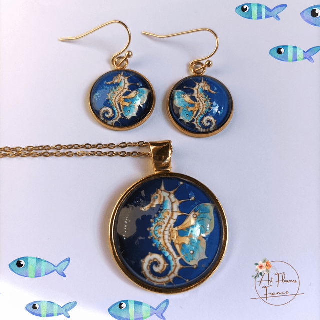 Collier illustré - Hippocampe