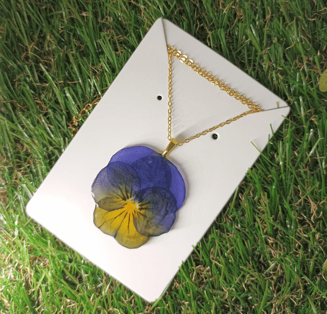 Collier les "Pensées"  