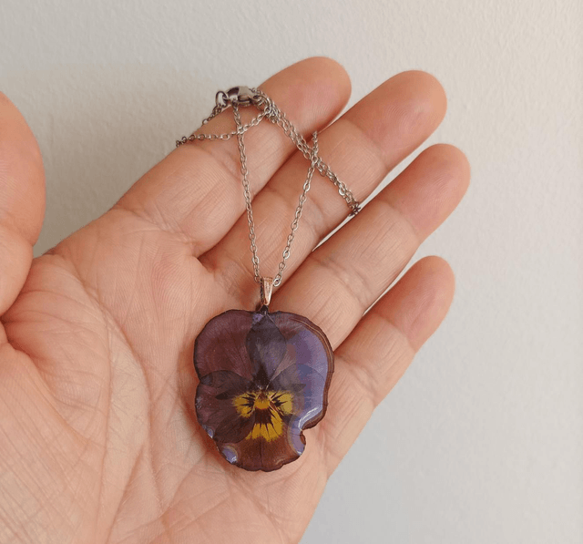 Collier les "Pensées" 