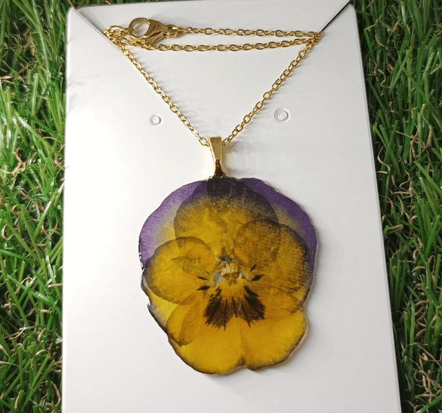 Collier les "Pensées" 